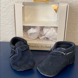 Freshly picked size 3 City Mocc Knit Knavy